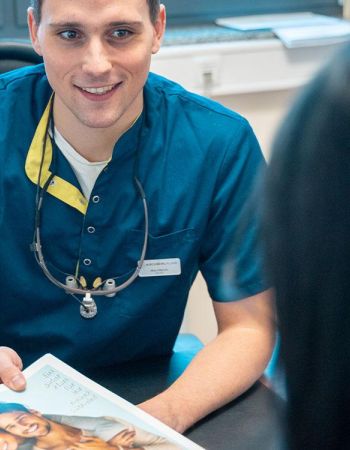 Patientenberatung für ästhetische Zahnmedzin