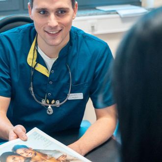 Patientenberatung für ästhetische Zahnmedzin