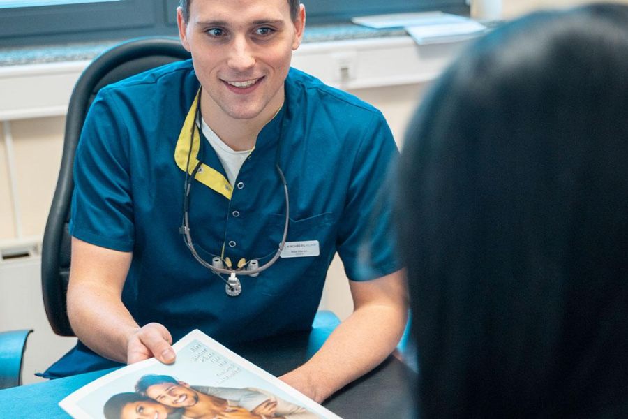 Patientenberatung für ästhetische Zahnmedzin